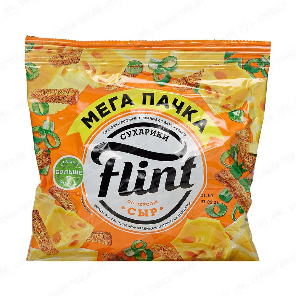 Сухарики Flint Мега пачка зі смаком сиру, 110 г, помаранчево-жовтий пакет із грінками та сиром