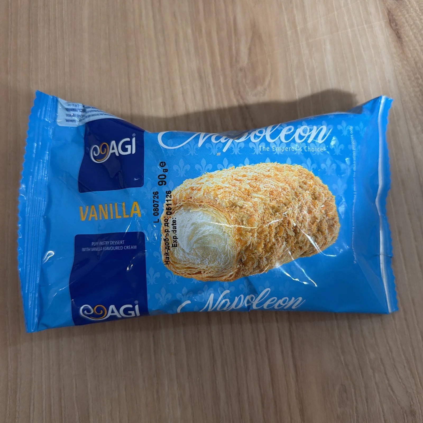 Napoleon deser waniliowy AGI w niebieskim opakowaniu 90g