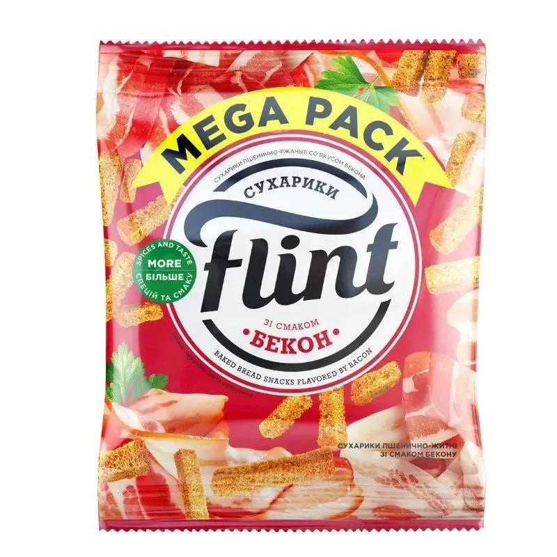 Сухарики Flint Mega Pack зі смаком бекону 110 г у червоно-жовтому пакеті зі шматочками бекону
